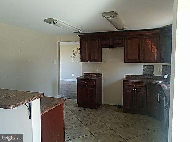 ROSEDALE - Residential