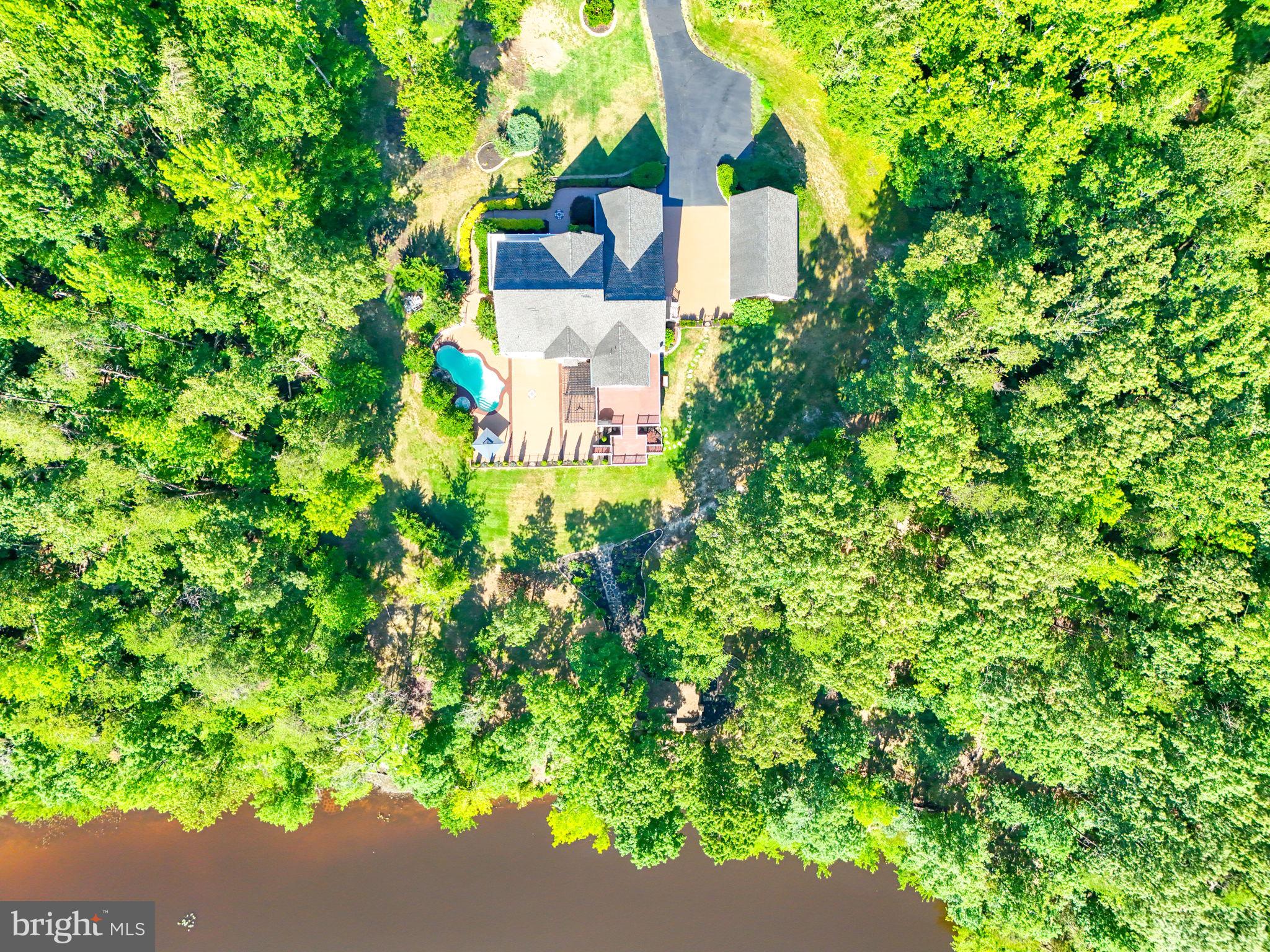 SUMMERS LANDING - Residential