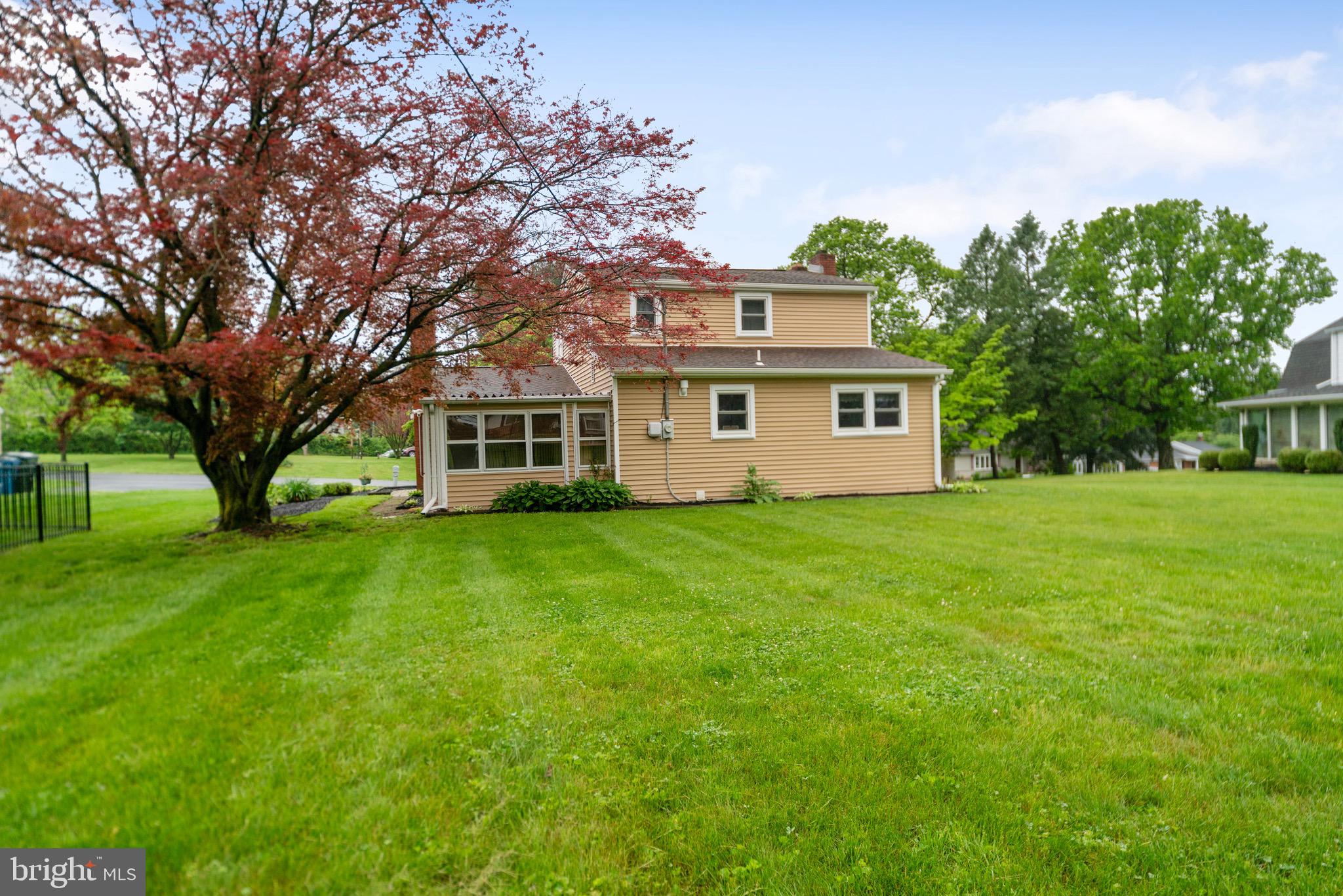 906 HERMAN DRIVE
