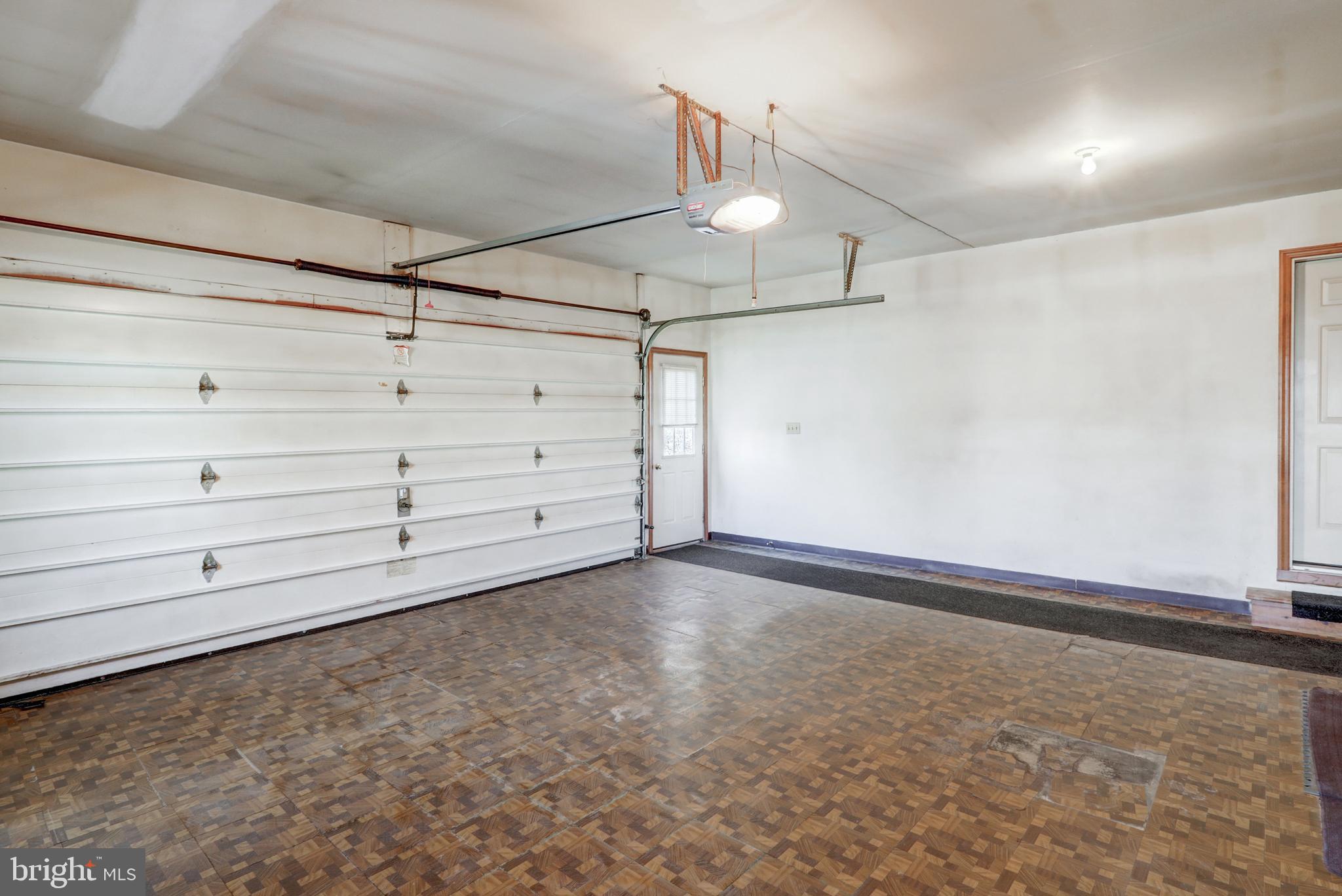 CANDLESTICK SQUARE - Residential