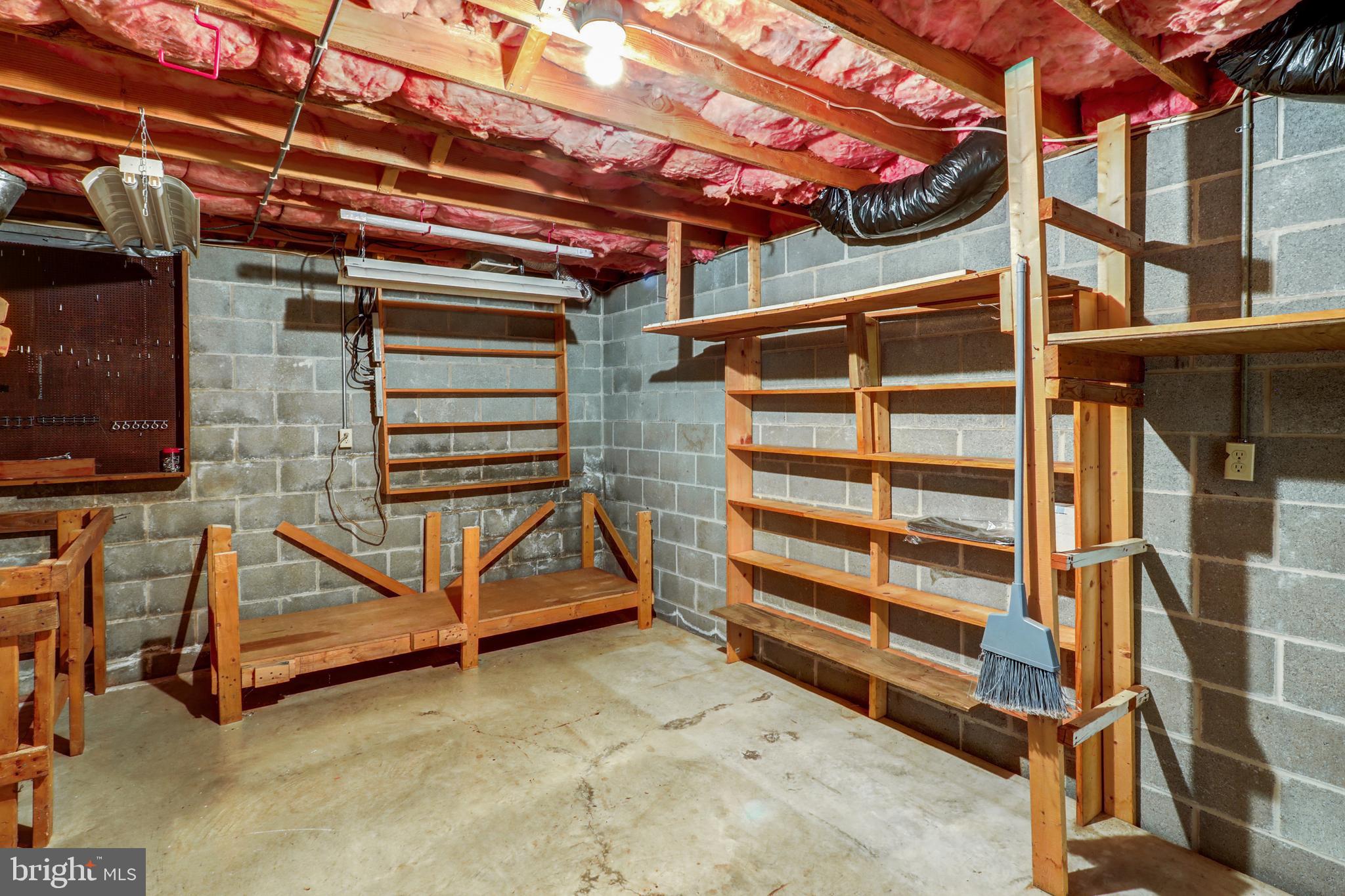 CANDLESTICK SQUARE - Residential