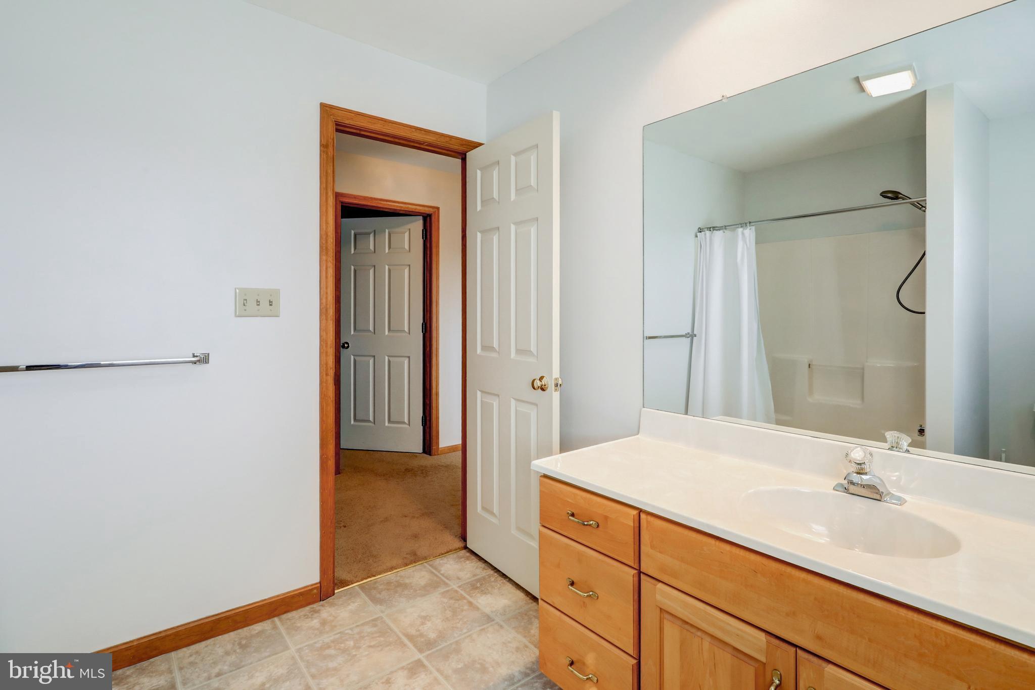 CANDLESTICK SQUARE - Residential