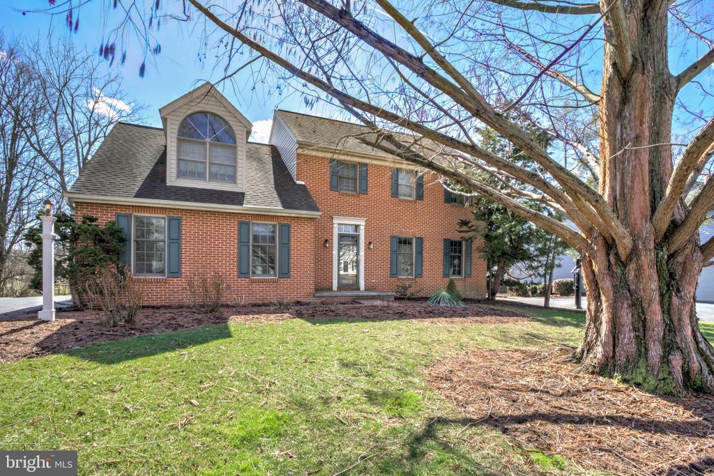 Photo of 110 Chelsea Loop, LANCASTER, PA 17602 (MLS # PALA2084288)