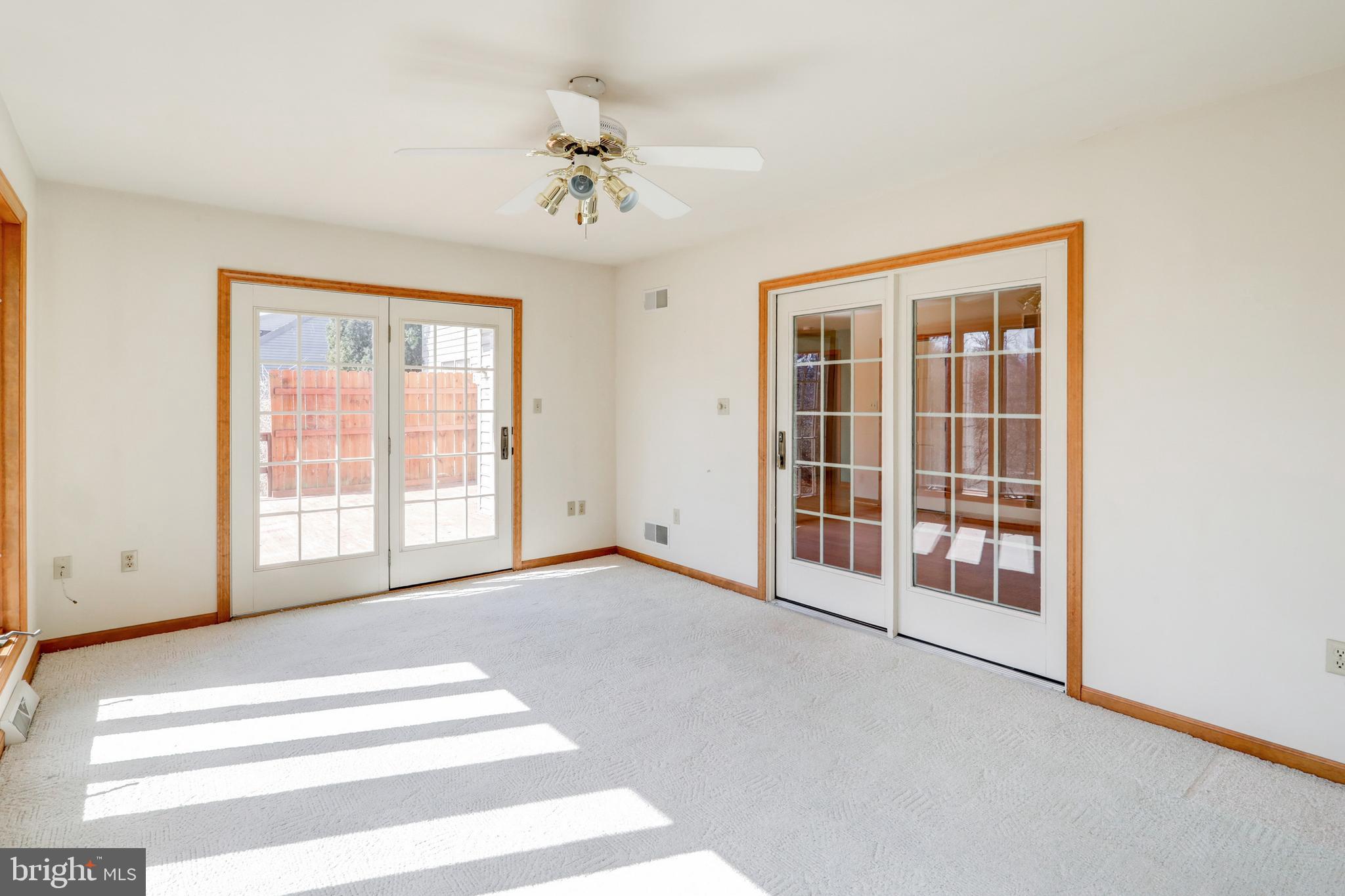 CANDLESTICK SQUARE - Residential