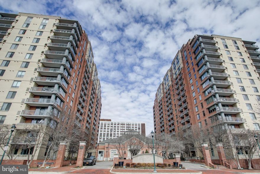 Studio Unit in Luxury Hi-Rise next to METRO! Many upgrades . Ideally located across from both Pike & Rose and Whiteflint METRO. The Gallery offers 24-hr Concierge, Wi-Fi, Fitness Center, Resort Style Pool, Media Room, Billiard Parlor, Community Room, Business Center, Convenience Store and is a pet friendly building. One garage parking space included

Good credit only Please. 700+ .Tenant’s combined income sources monthly should be at least three times the monthly rent.