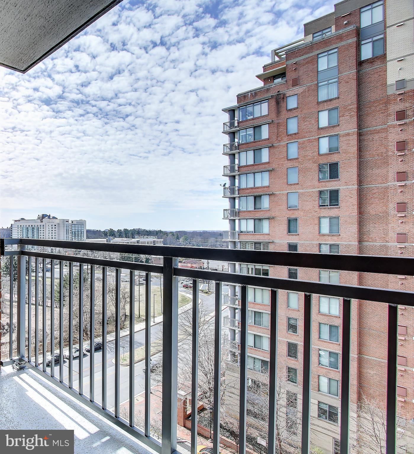 GALLERY AT WHITE FLINT - Residential Lease