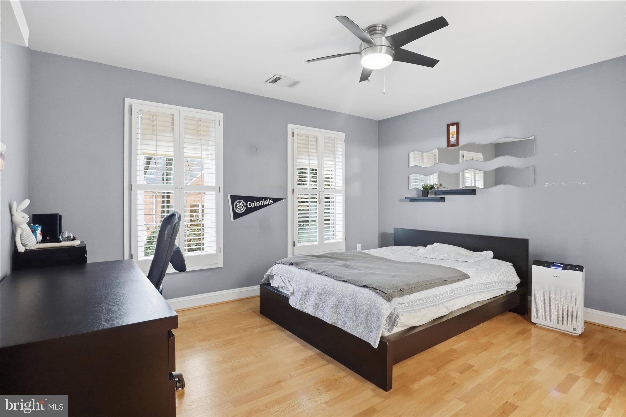 MC LEAN HAMLET - Residential