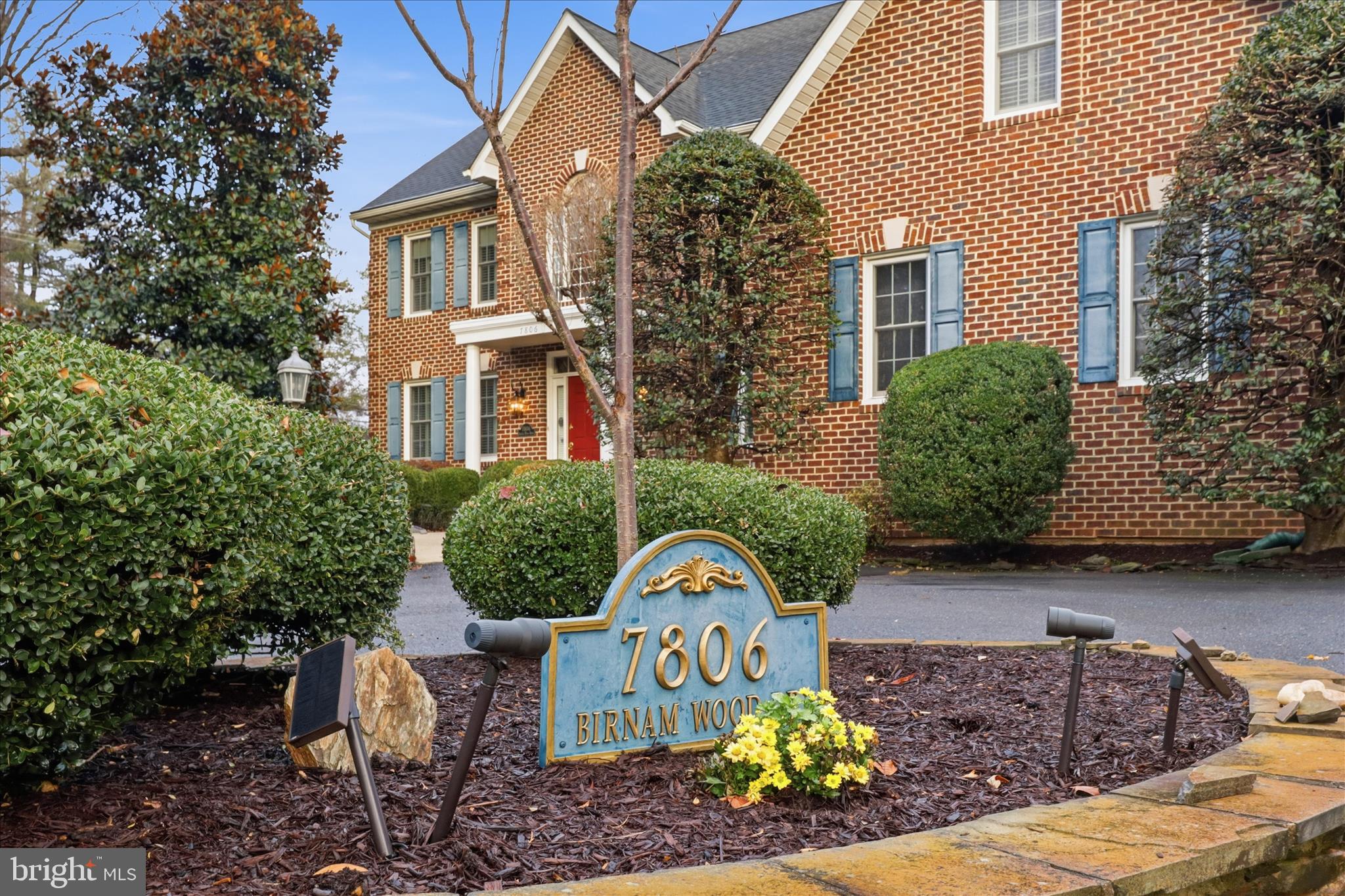 MC LEAN HAMLET - Residential