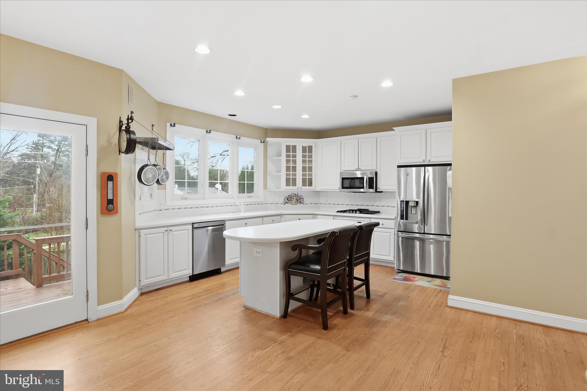 MC LEAN HAMLET - Residential