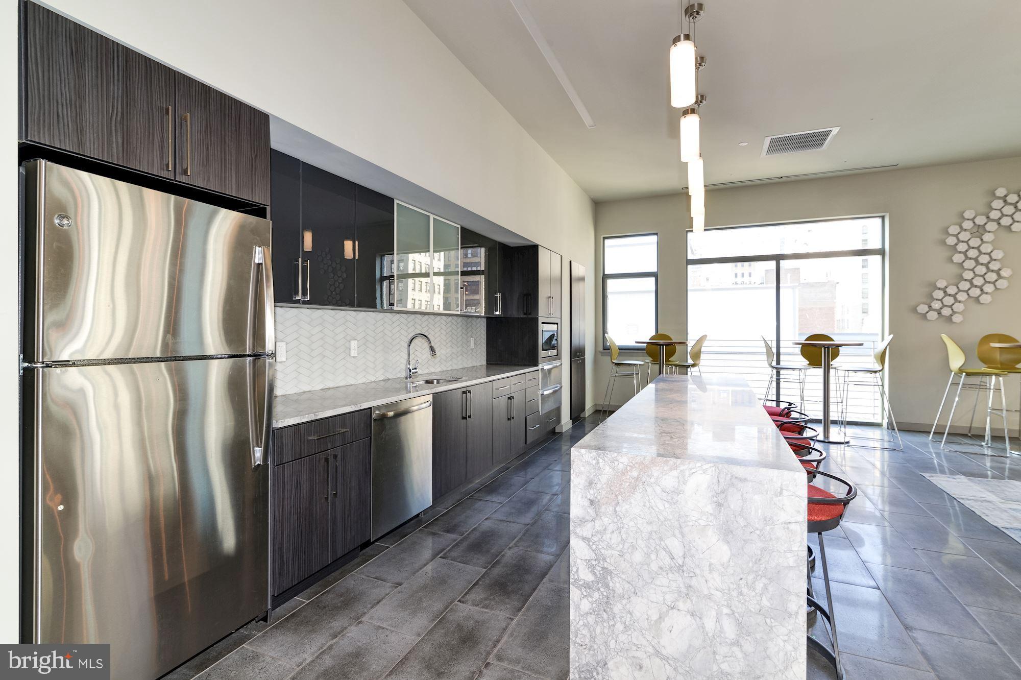 WASHINGTON SQ - Residential Lease