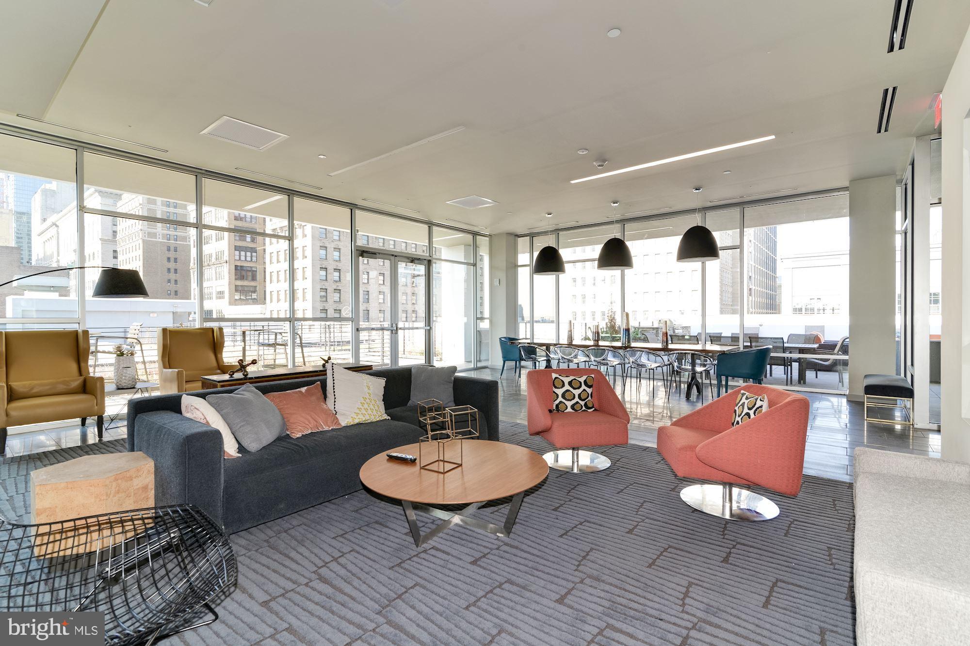 WASHINGTON SQ - Residential Lease