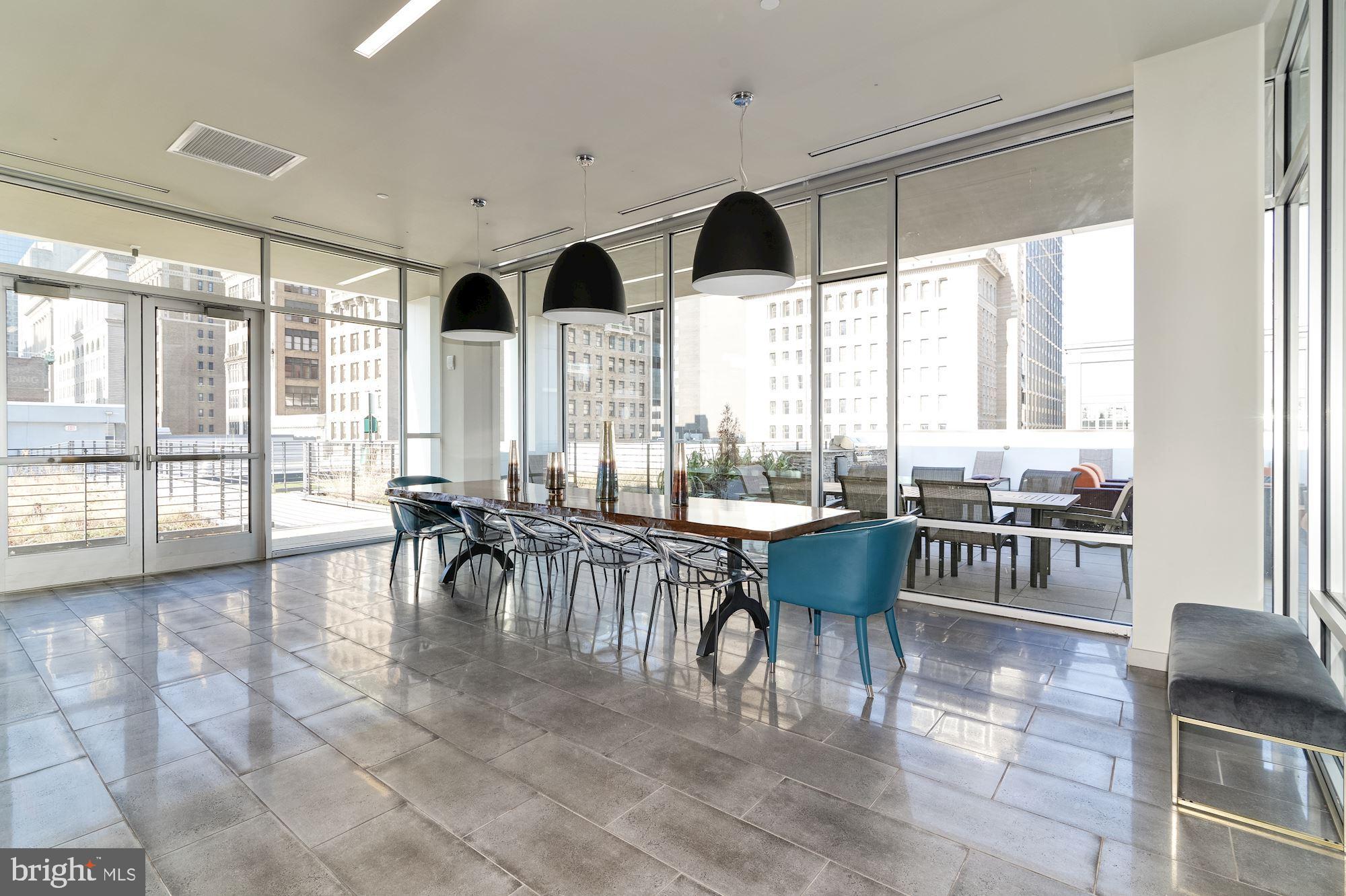 WASHINGTON SQ - Residential Lease