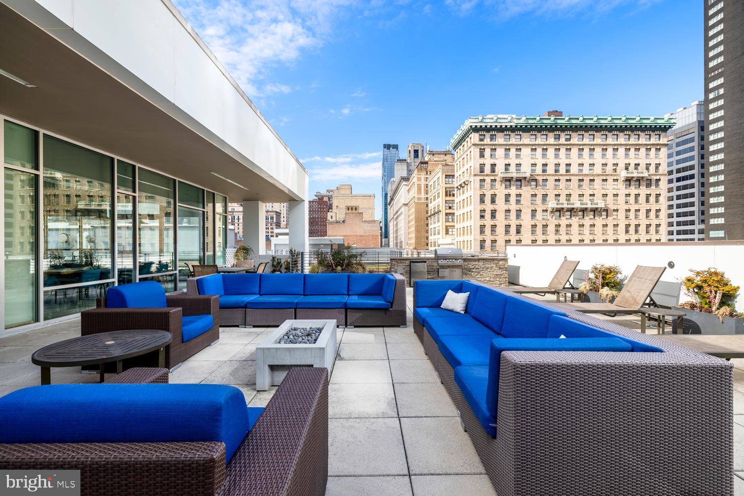 WASHINGTON SQ - Residential Lease