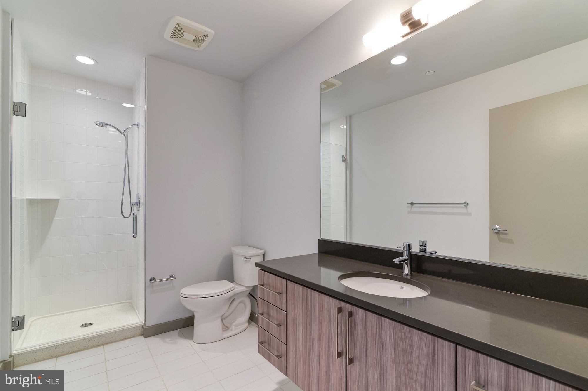 WASHINGTON SQ - Residential Lease