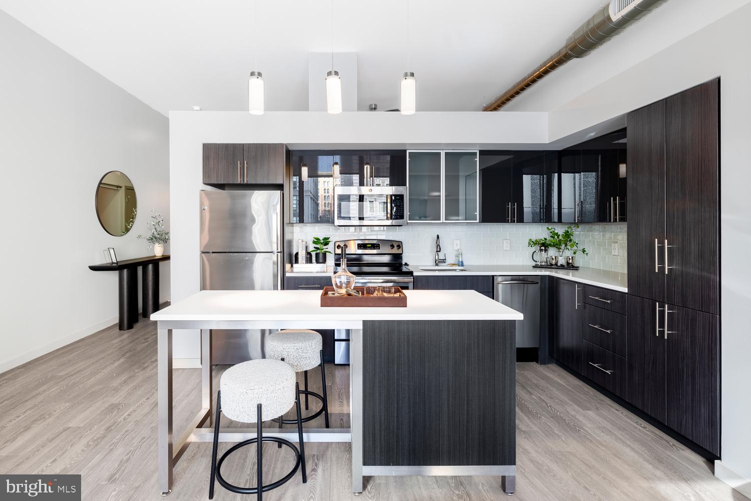 WASHINGTON SQ - Residential Lease