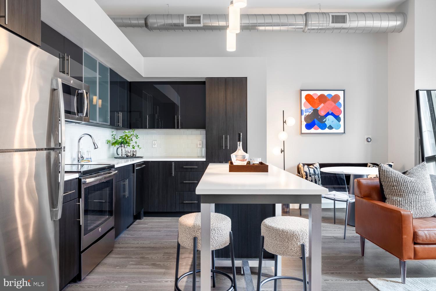 WASHINGTON SQ - Residential Lease