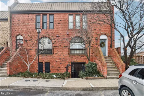 MLS: DCDC2185548