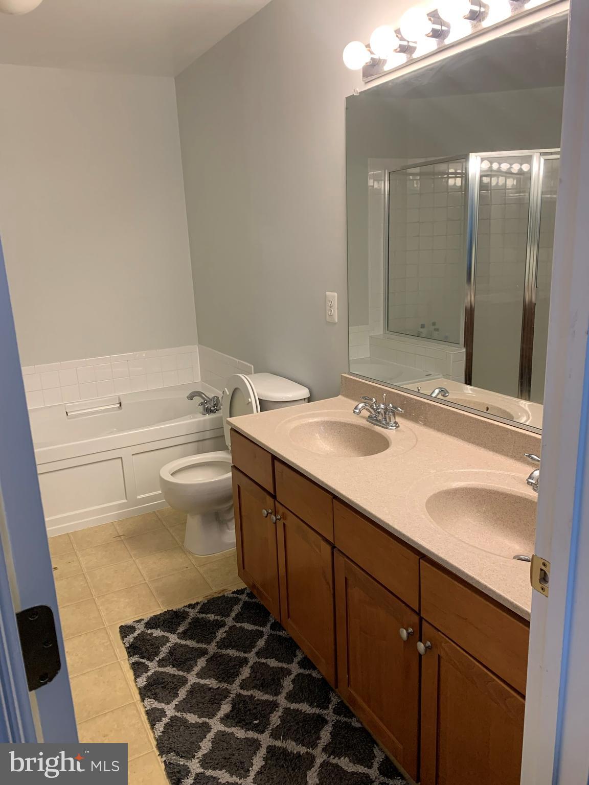 WATKINS PLACE - Residential Lease