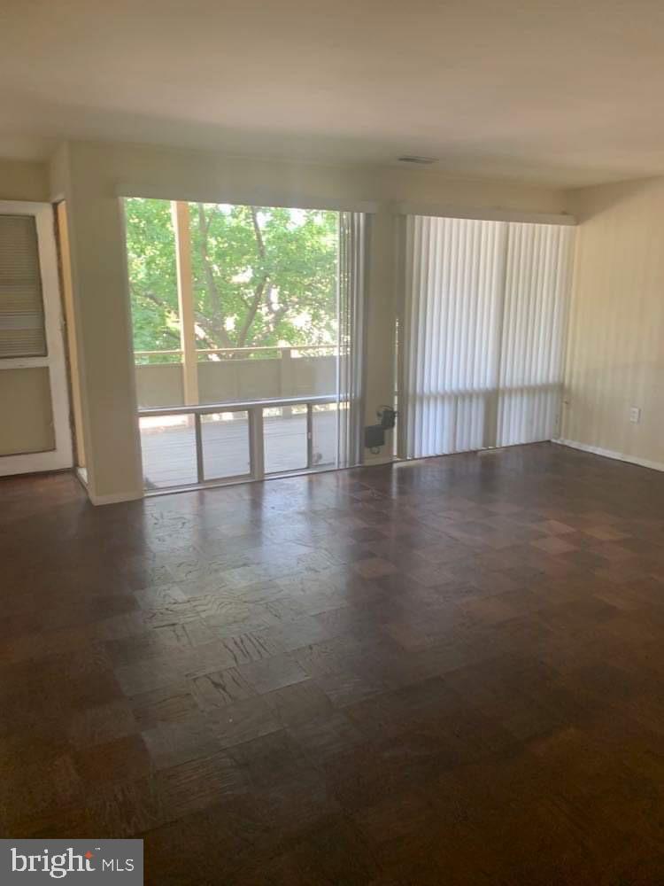 HOLLY HILL CONDOMINIUMS - Residential