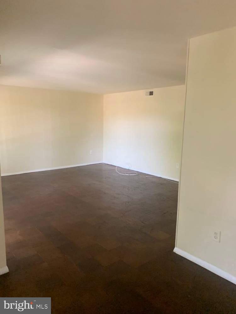 HOLLY HILL CONDOMINIUMS - Residential