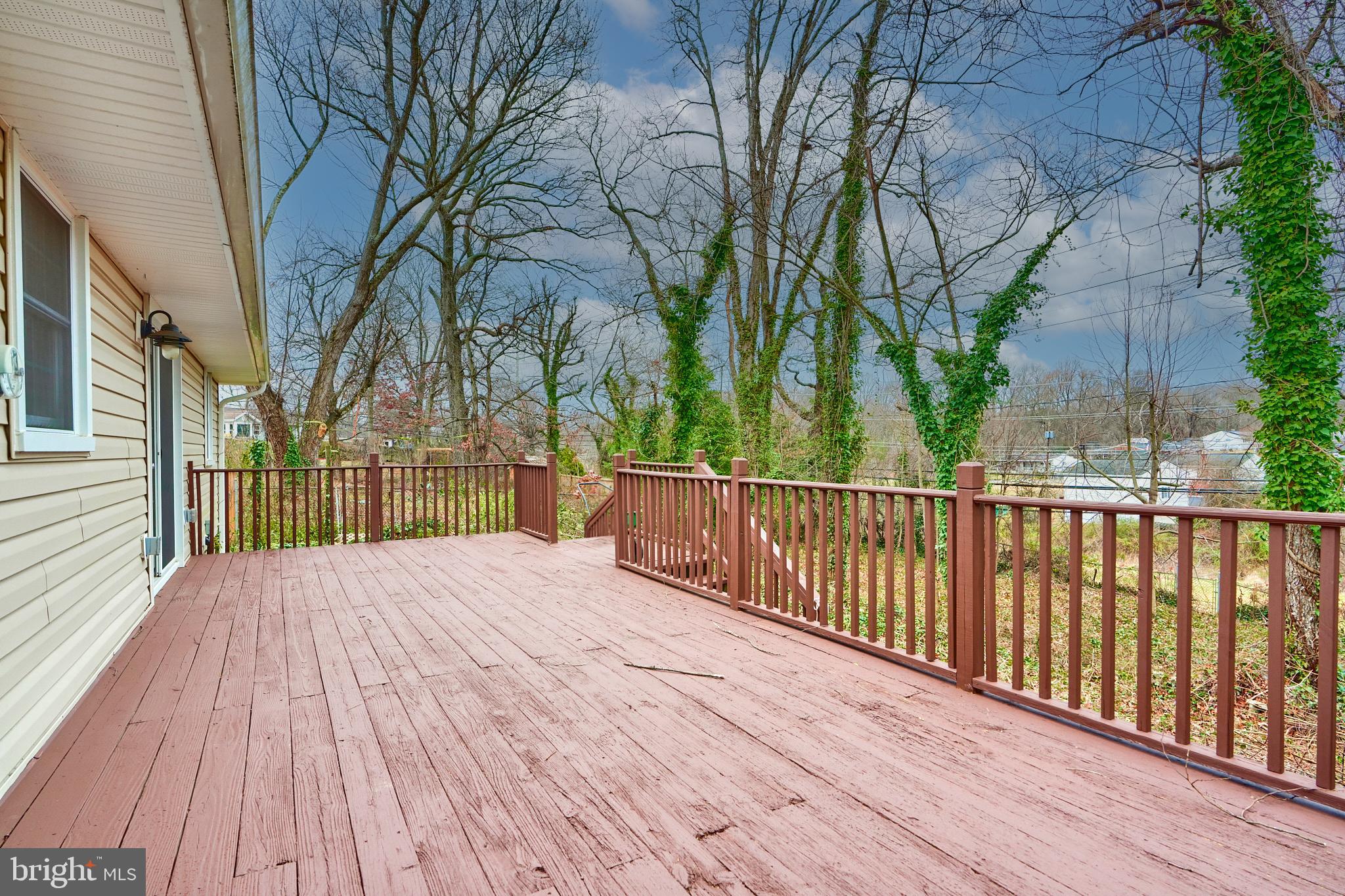 MAPLE RIDGE - Residential