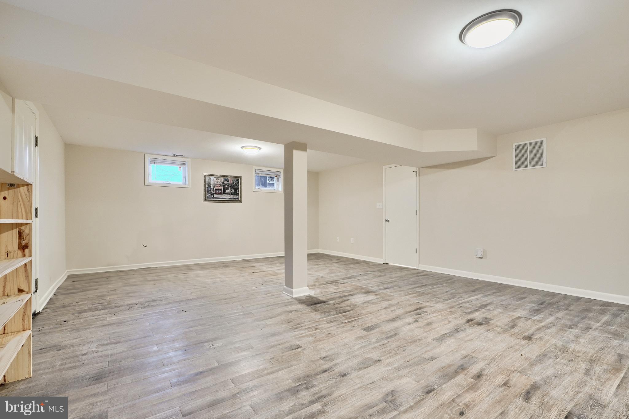 MAPLE RIDGE - Residential