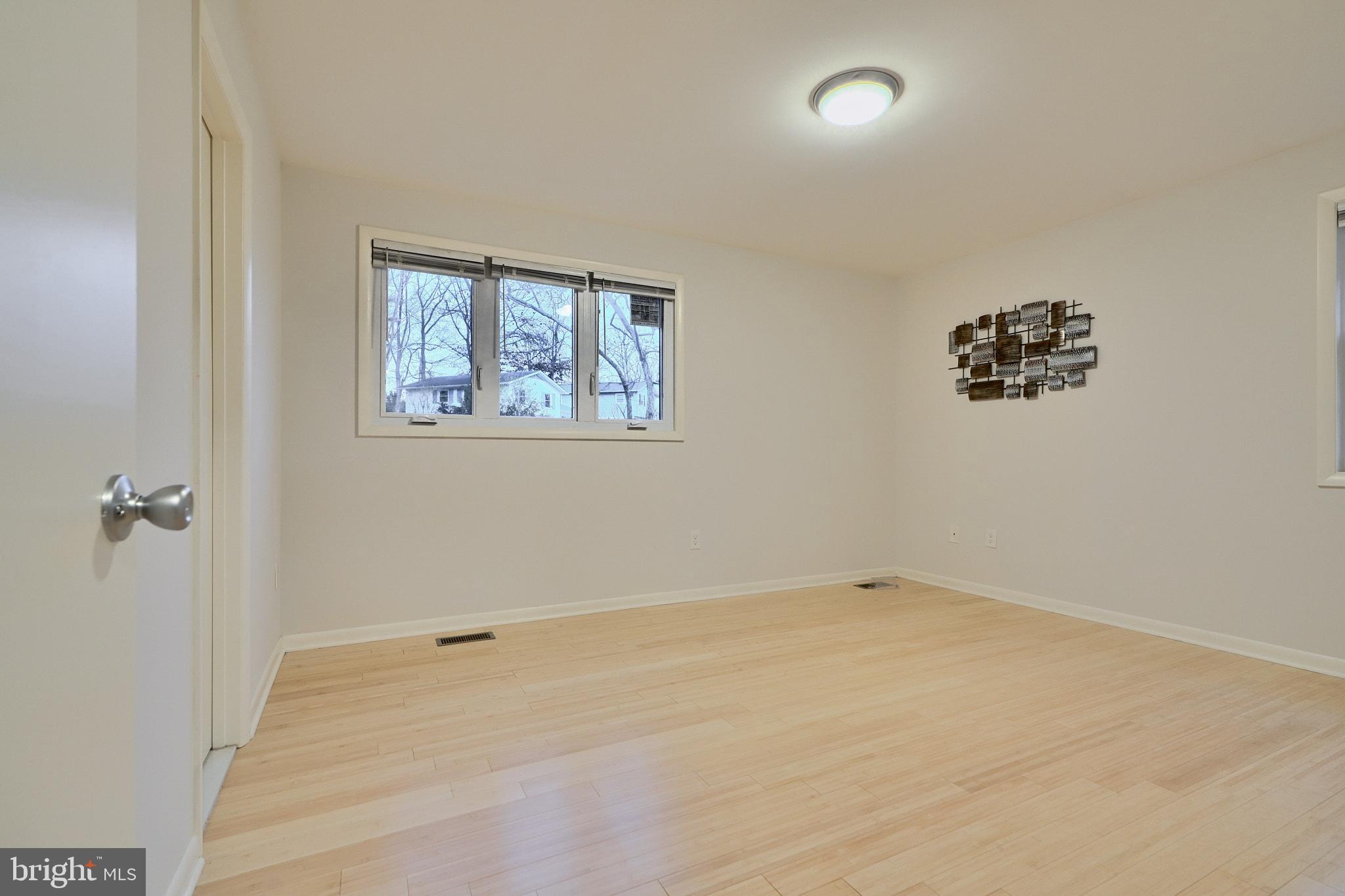 MAPLE RIDGE - Residential