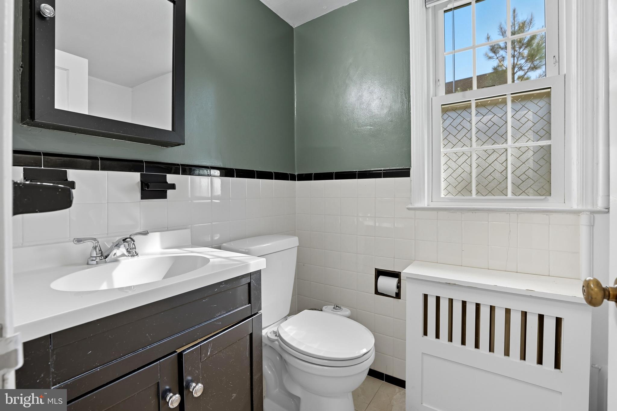 ROCK CREEK VILLAGE CONDOMINIUMS - Residential Lease