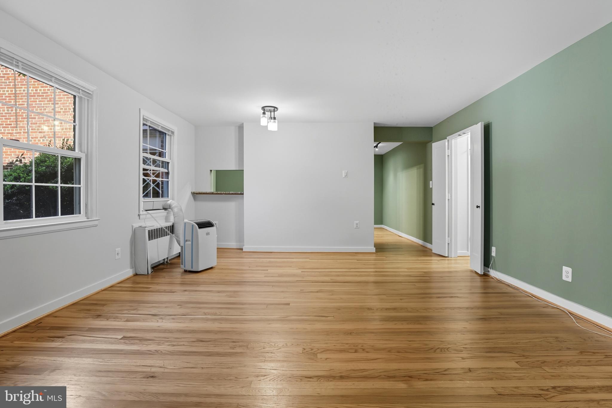 ROCK CREEK VILLAGE CONDOMINIUMS - Residential Lease