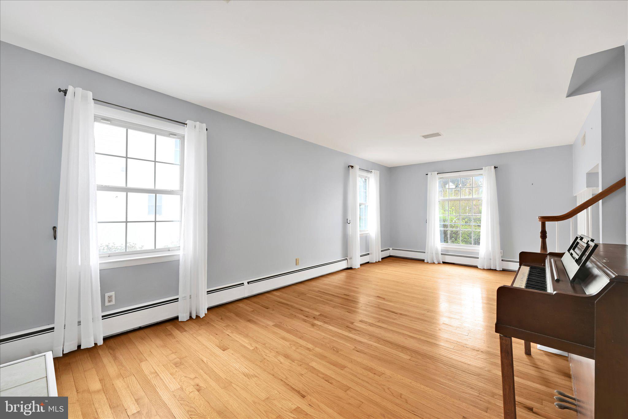 BEVERLY PARK - Residential