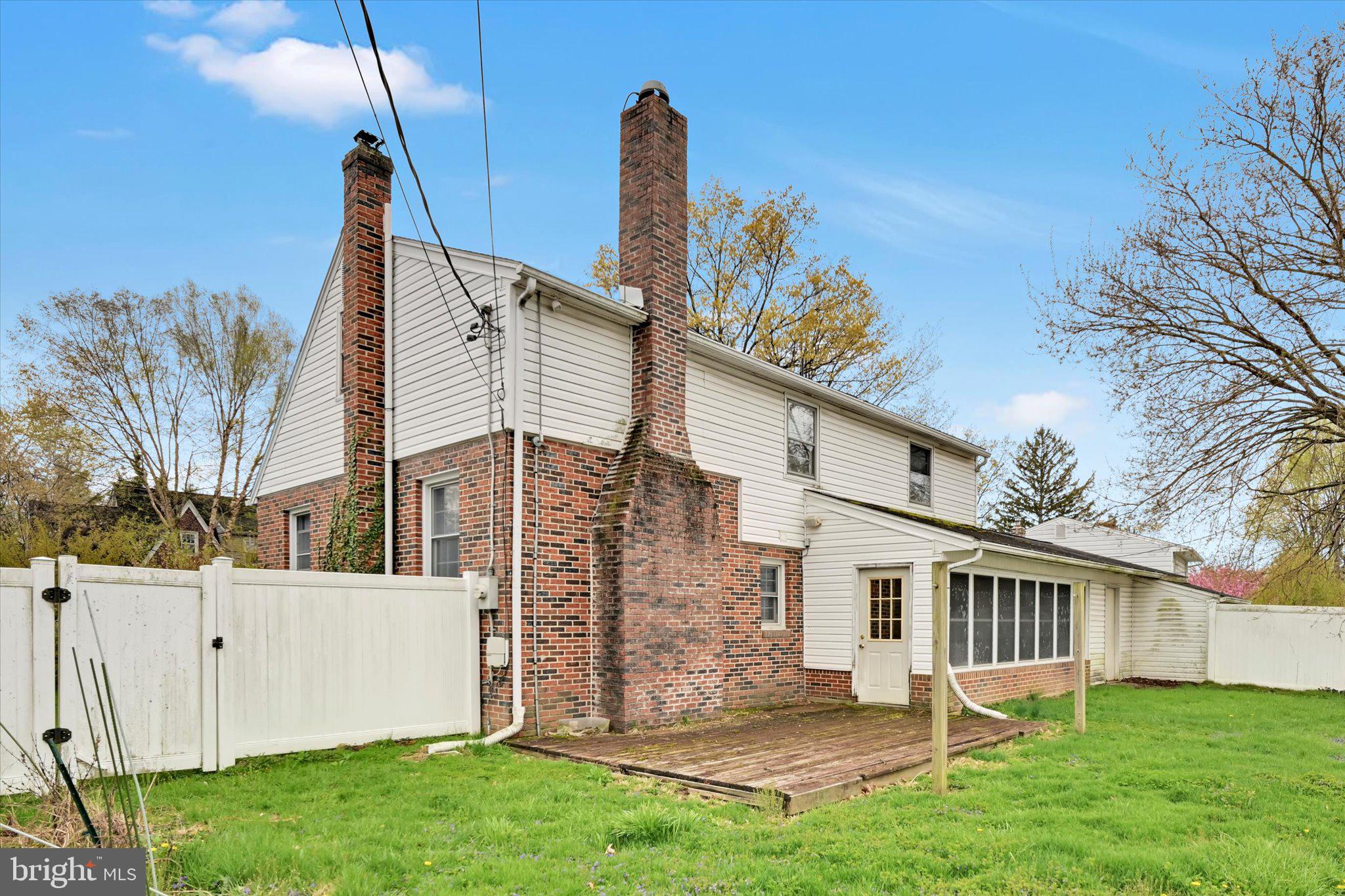 BEVERLY PARK - Residential