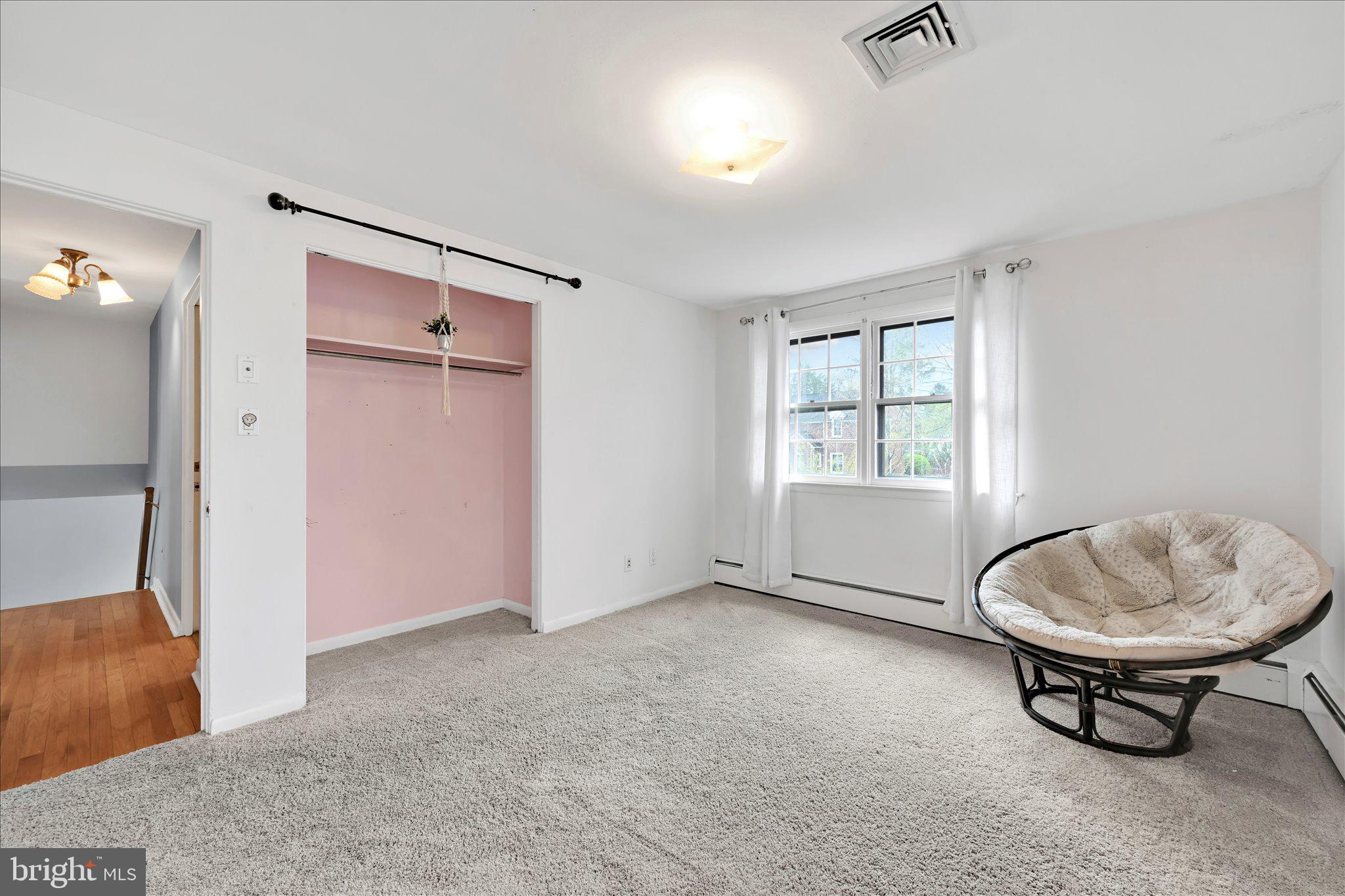 BEVERLY PARK - Residential