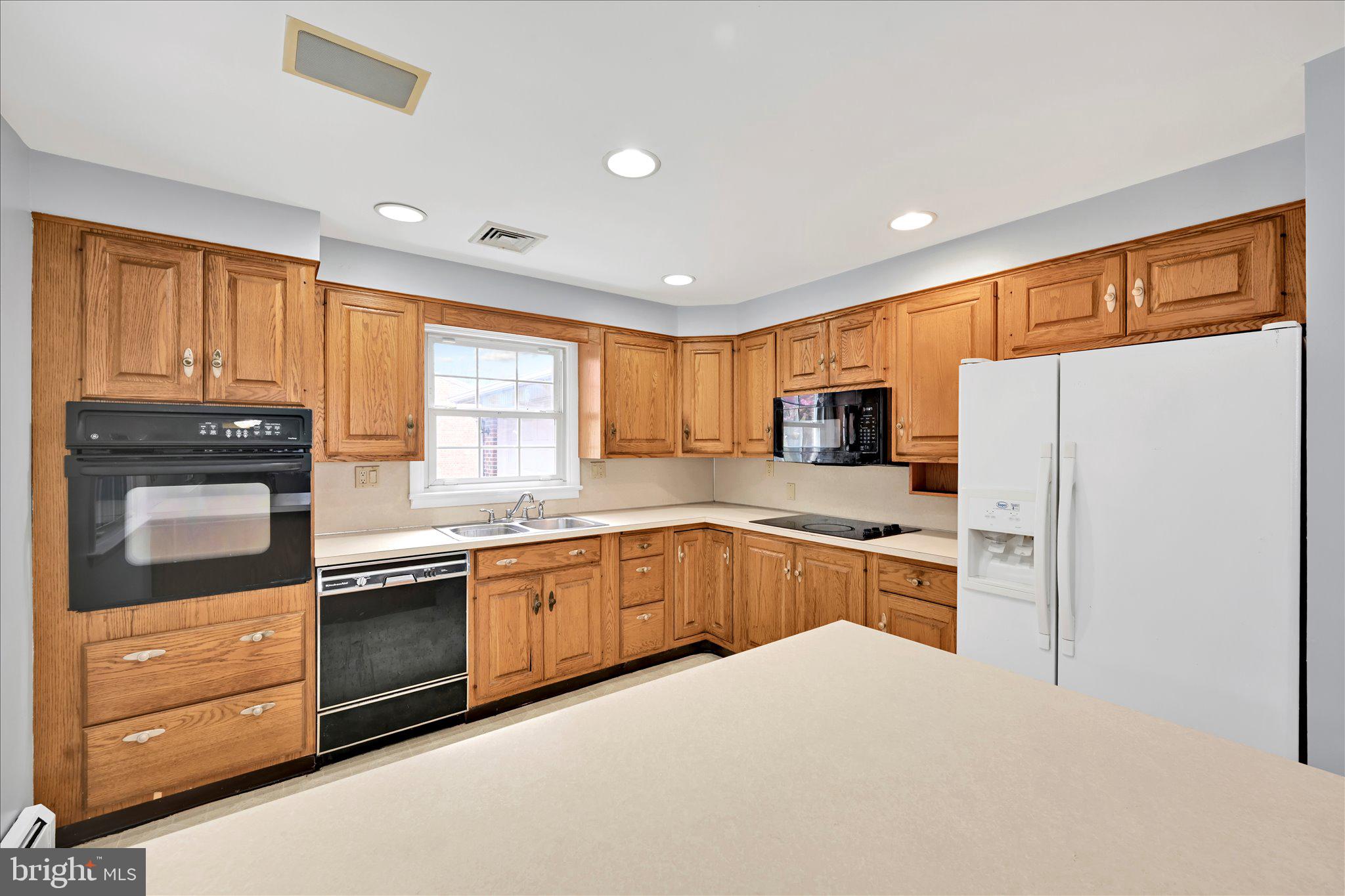 BEVERLY PARK - Residential