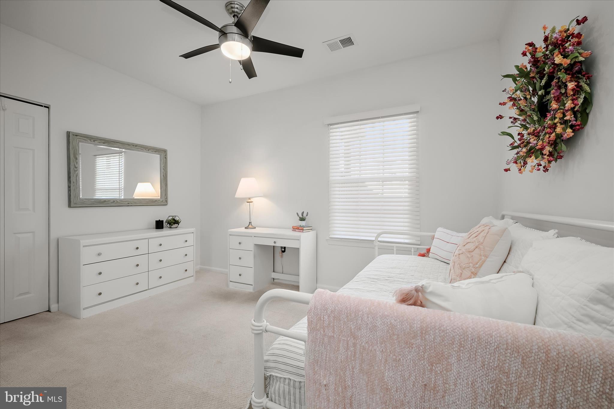 WELLFLEET MEWS - Residential