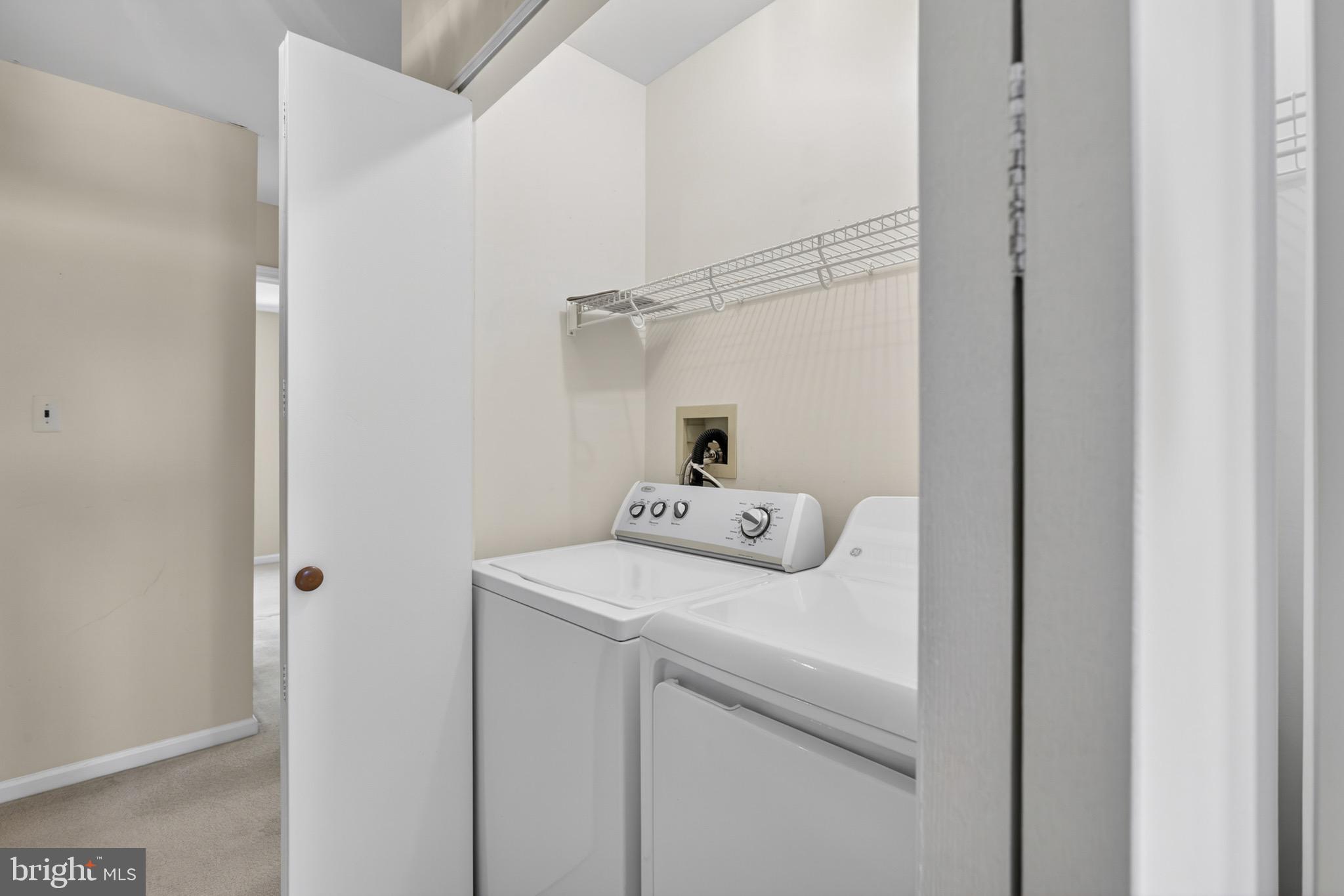 CHERRY TREE KNOLL - Residential