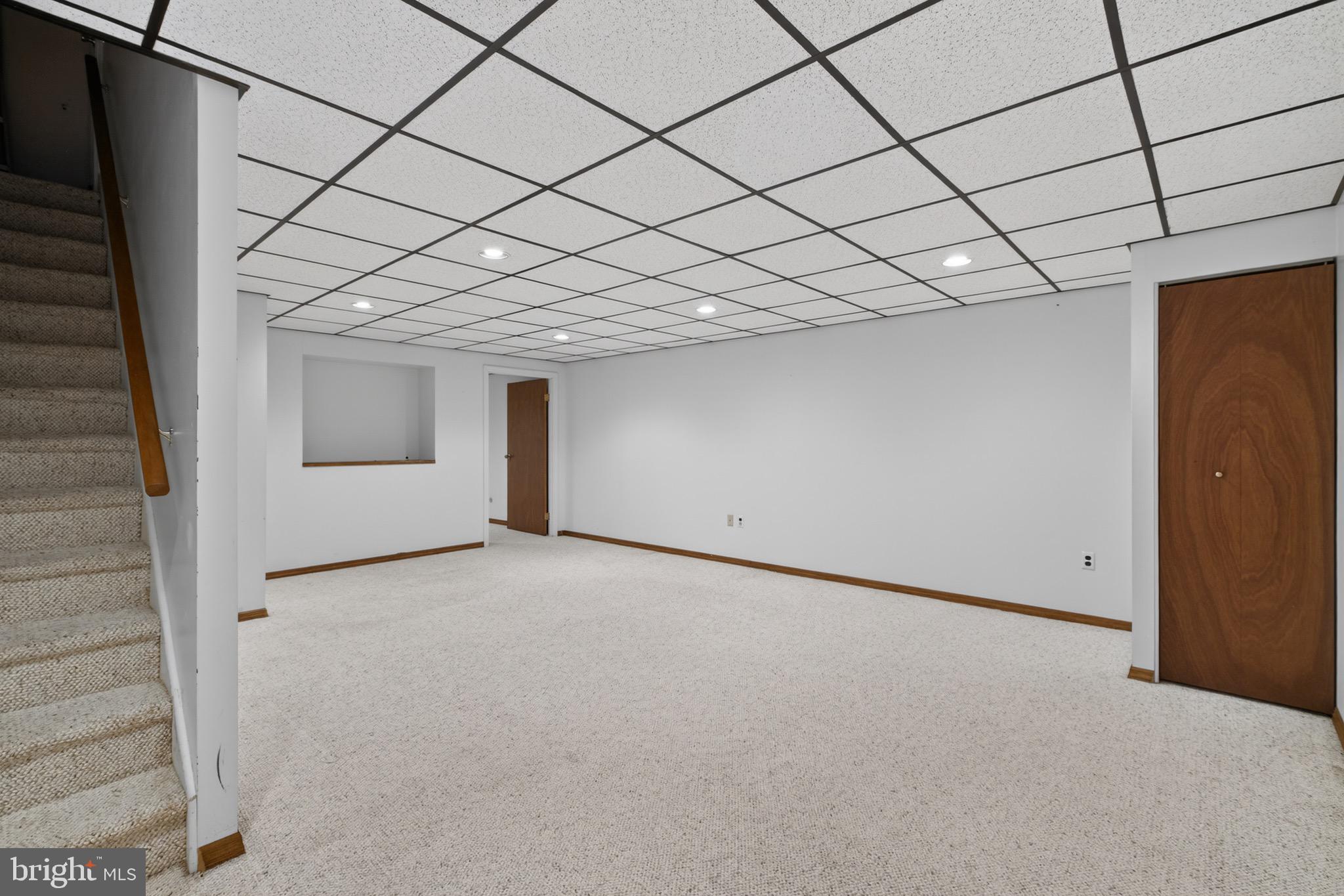 CHERRY TREE KNOLL - Residential