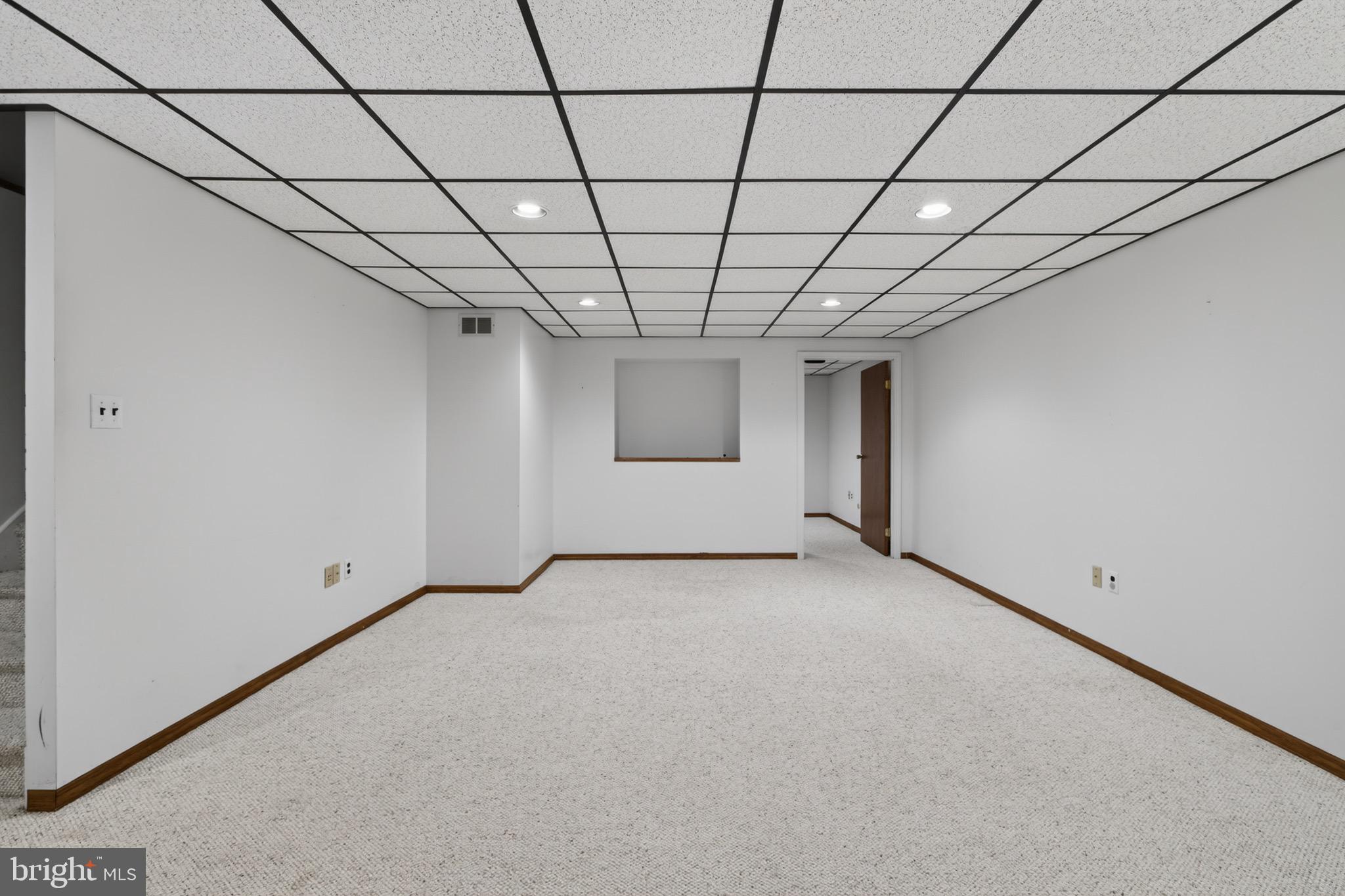 CHERRY TREE KNOLL - Residential