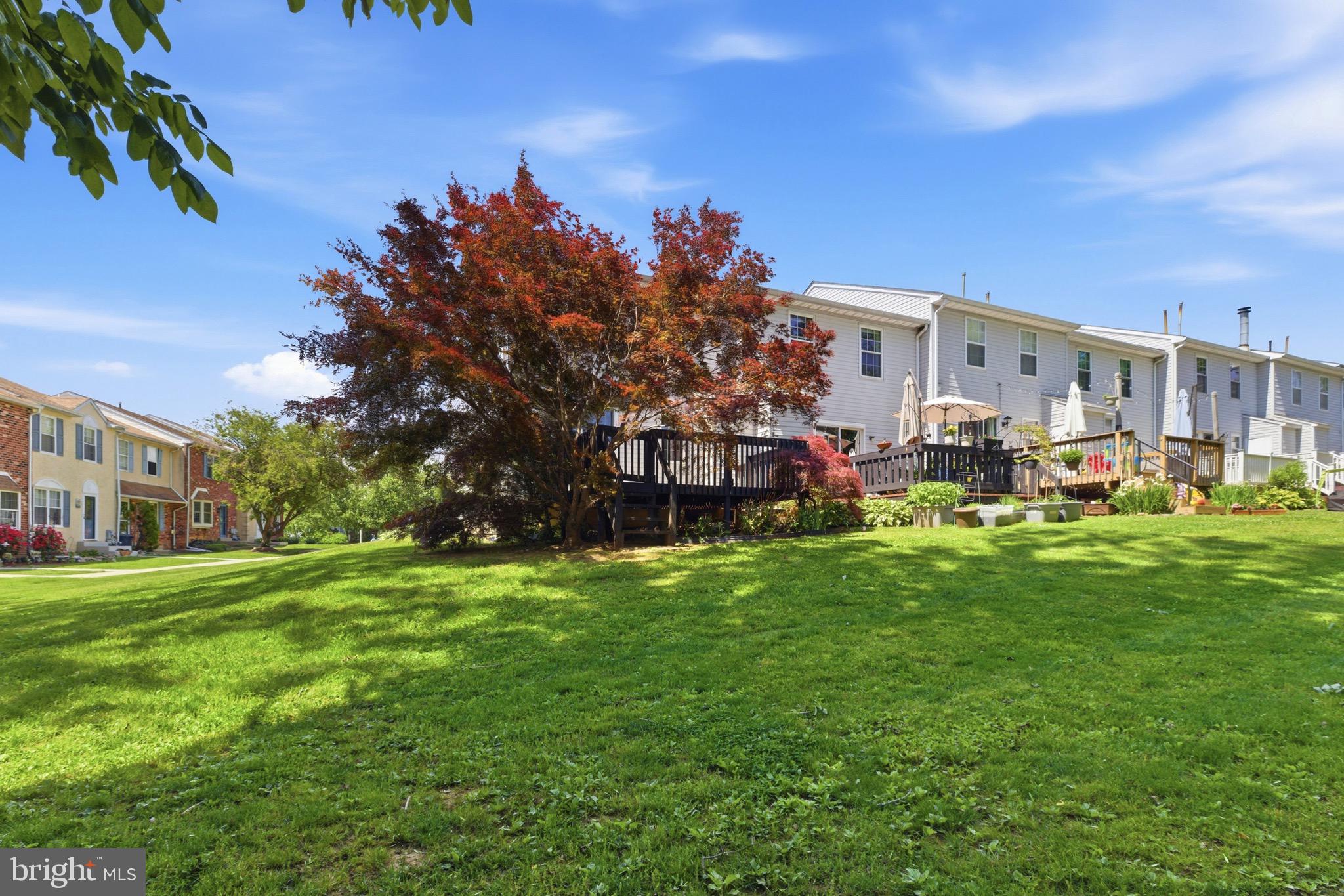 CHERRY TREE KNOLL - Residential