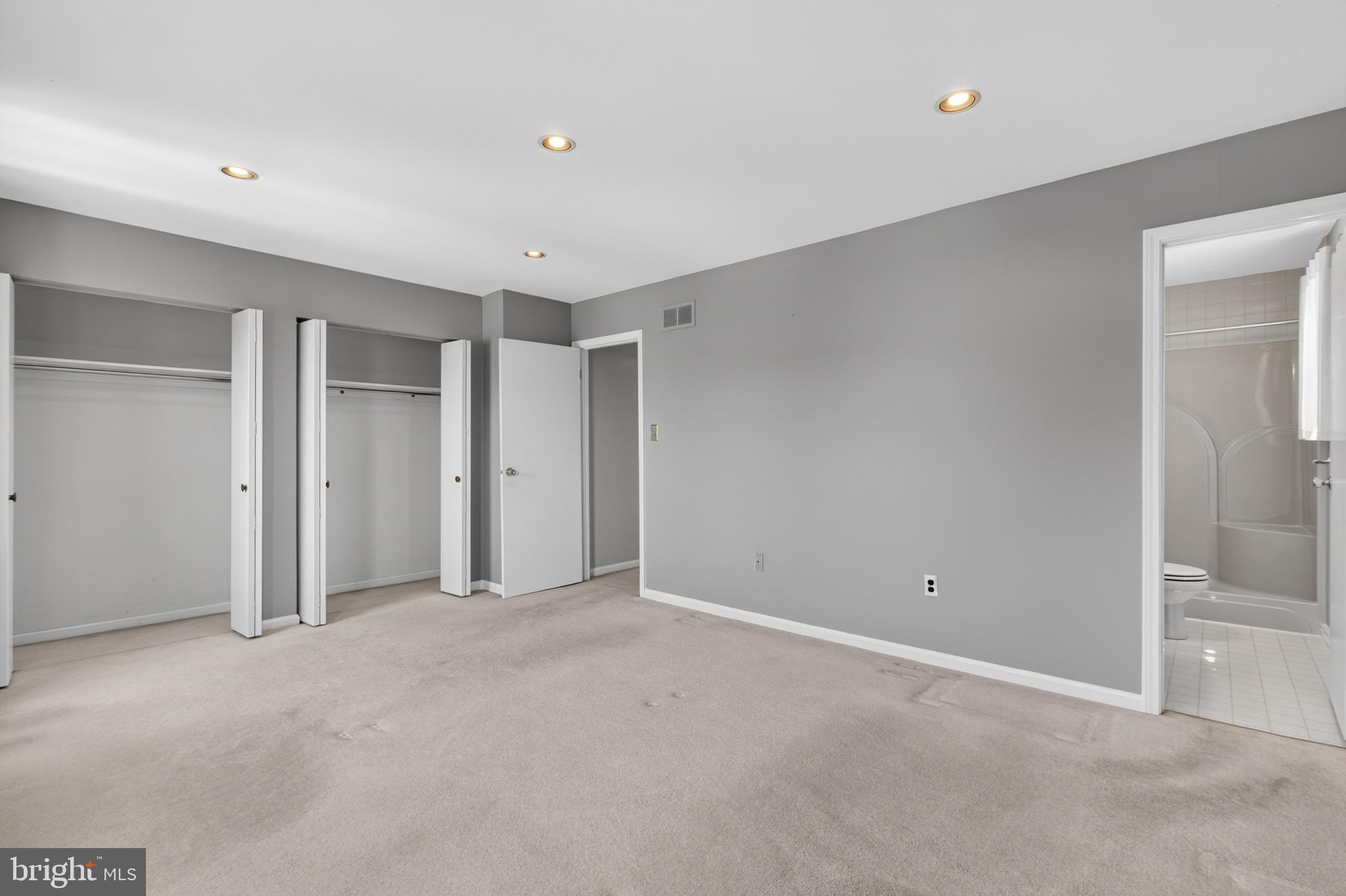 CHERRY TREE KNOLL - Residential