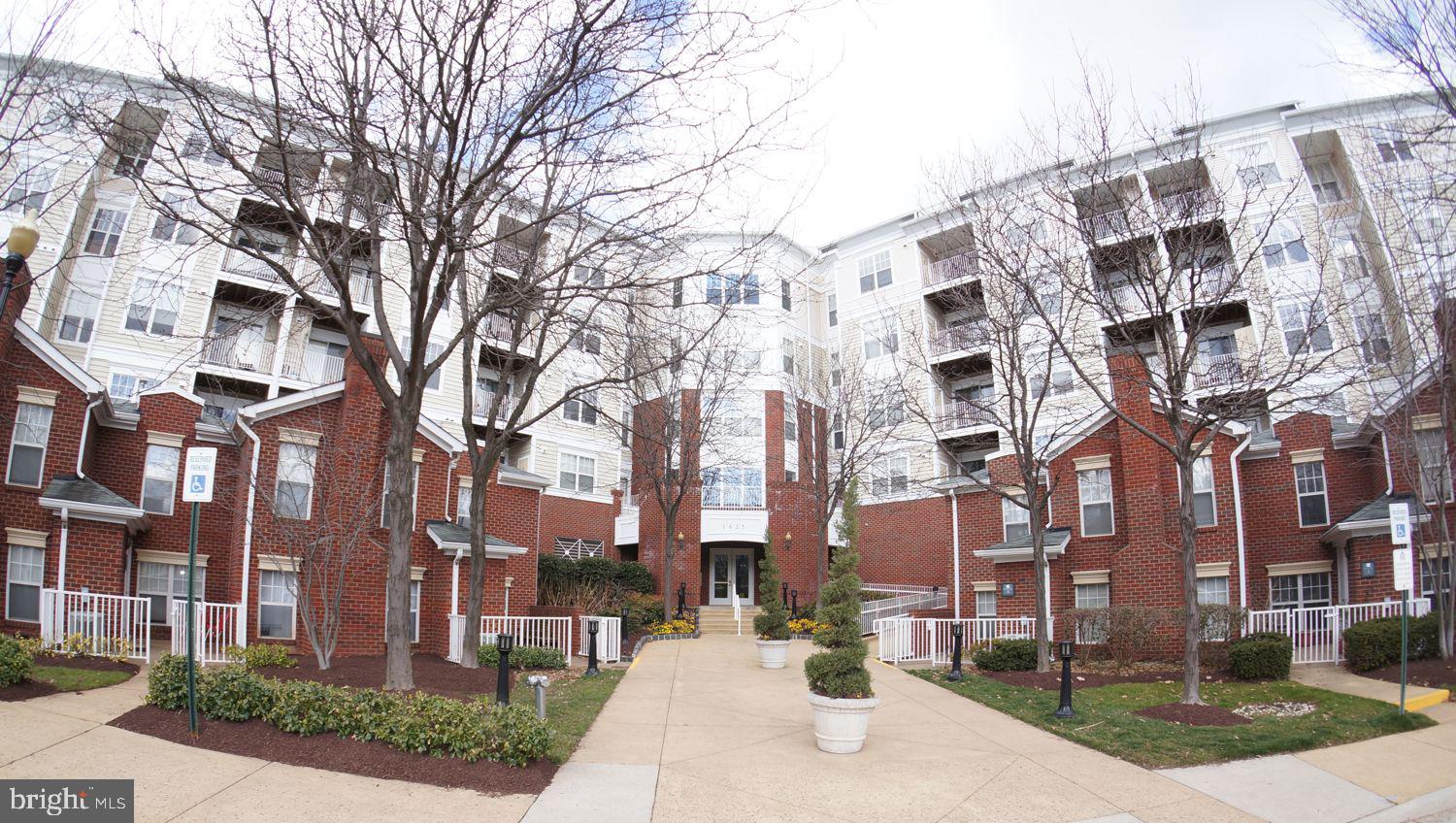 LILLIAN COURT AT TYSONS - Residential Lease