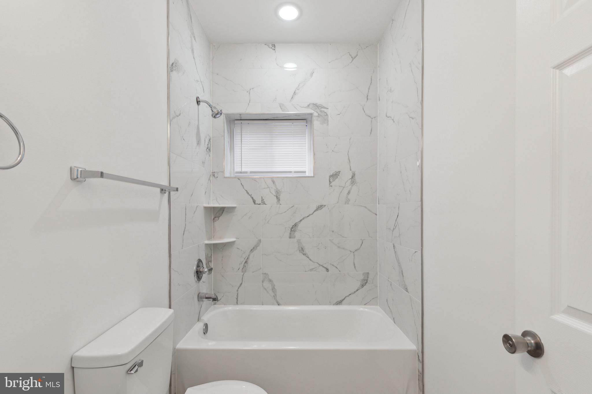 WALNUT HILL - Residential