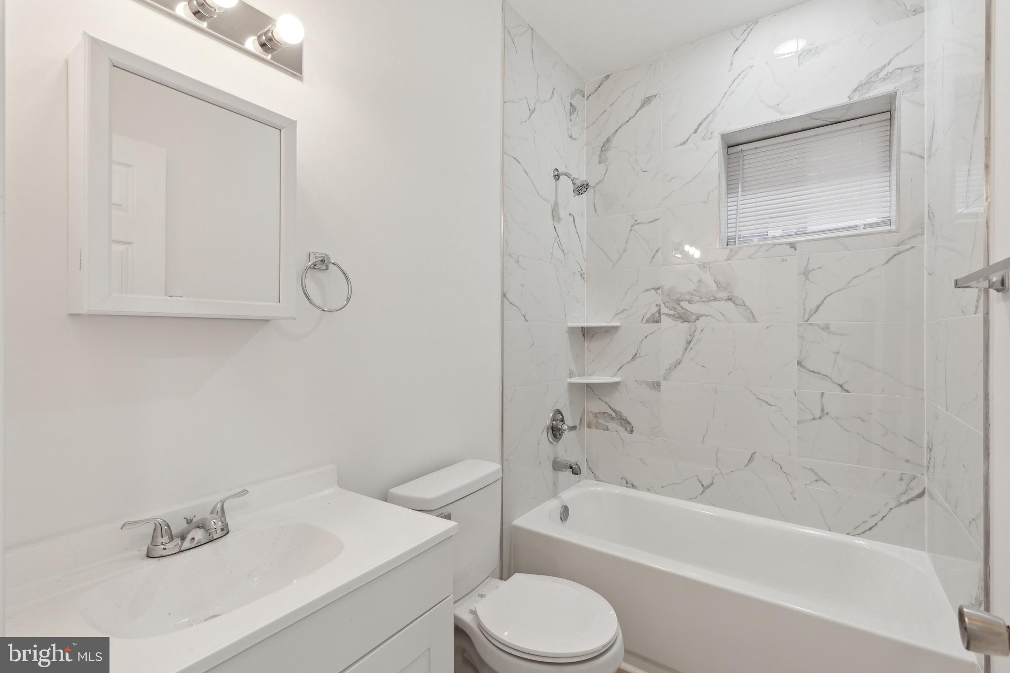 WALNUT HILL - Residential