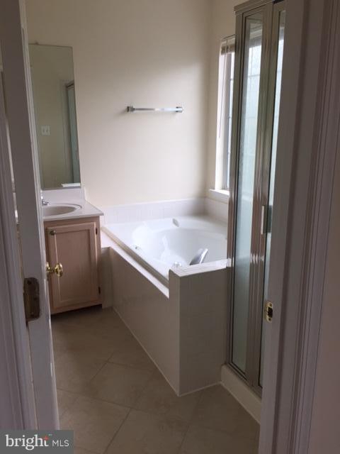 CASCADES LOWES ISLAND - Residential Lease