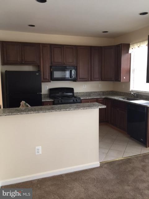 CASCADES LOWES ISLAND - Residential Lease