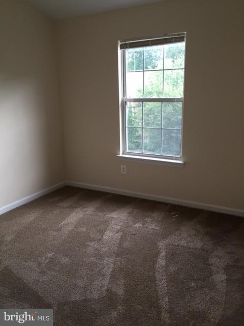 CASCADES LOWES ISLAND - Residential Lease