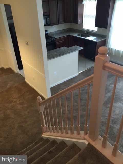 CASCADES LOWES ISLAND - Residential Lease