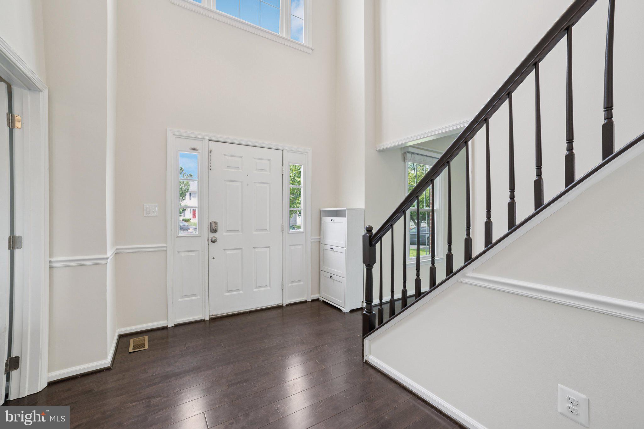 HAMPTON OAKS - Residential