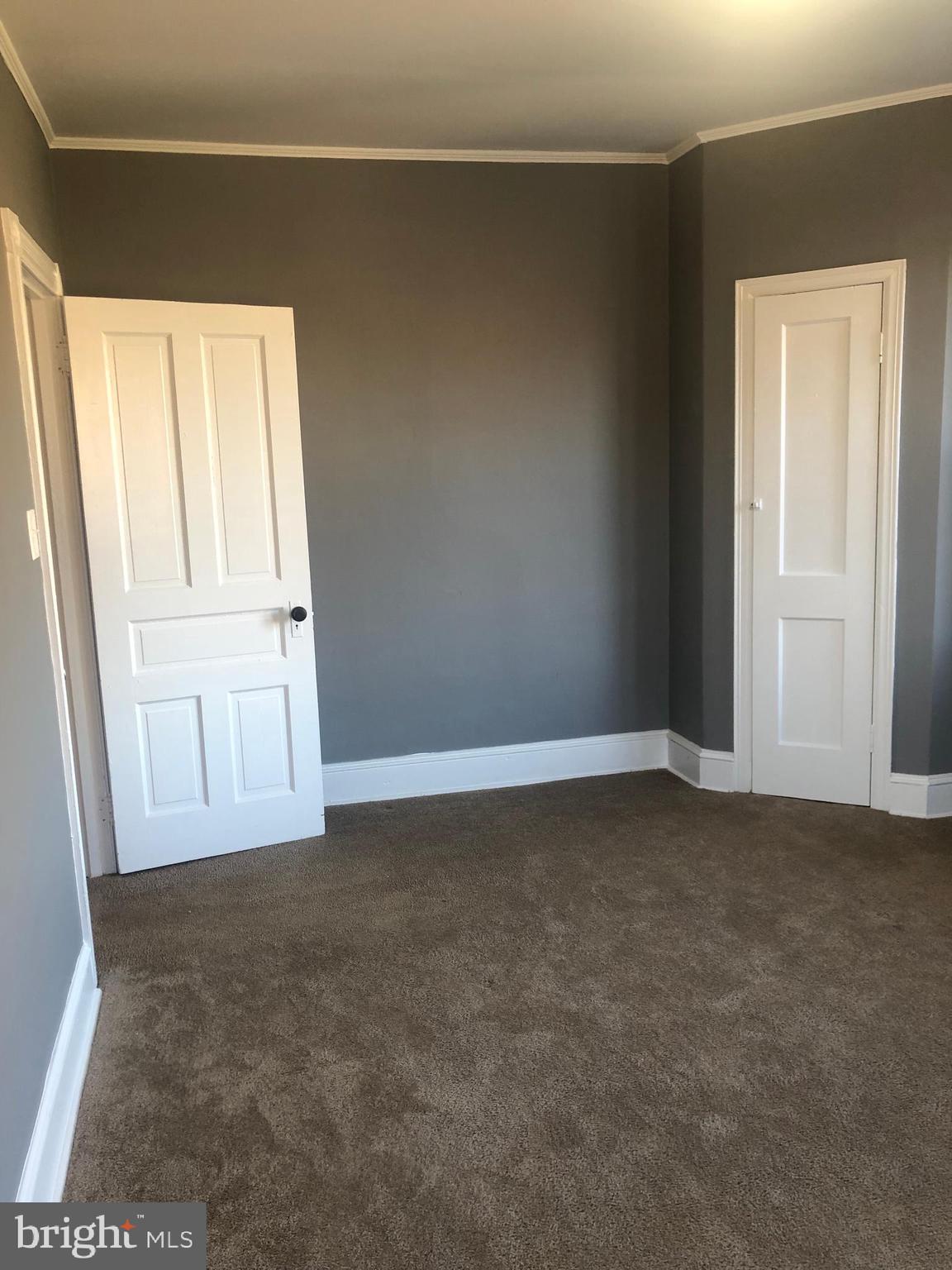 CRESCENTVILLE - Residential Lease