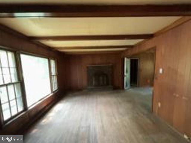 178 TWIN LAKES DRIVE