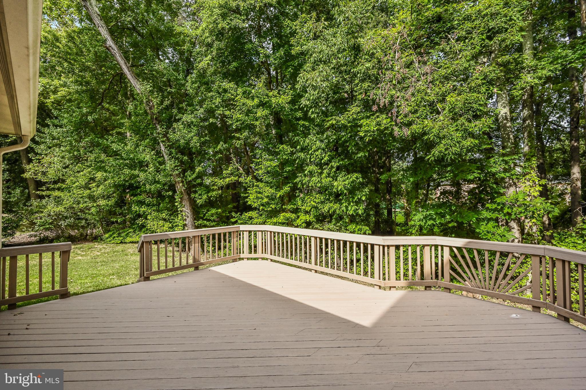 CROSSPOINTE - Residential